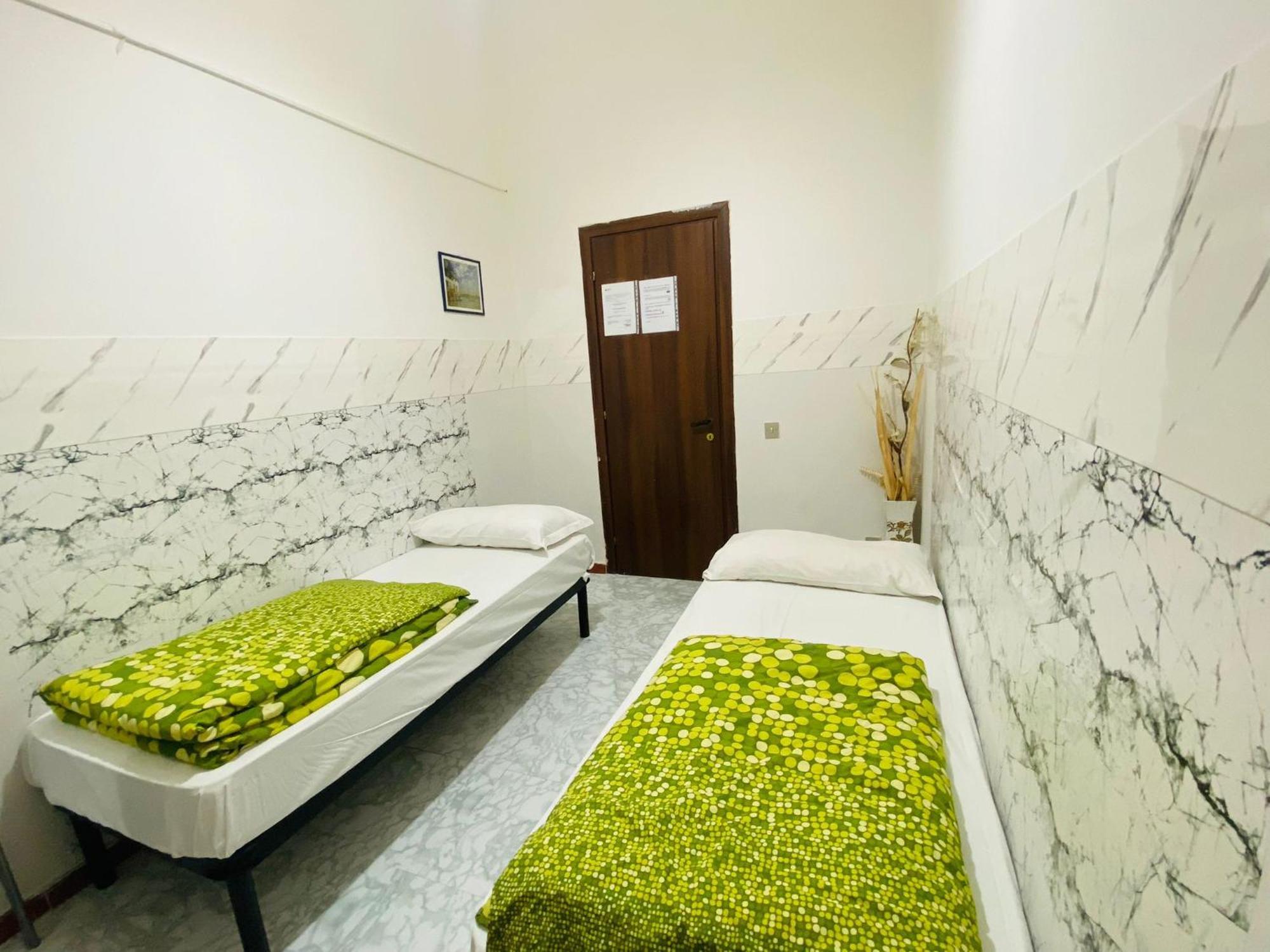 Roma Gondola Srls Hotel Exterior photo